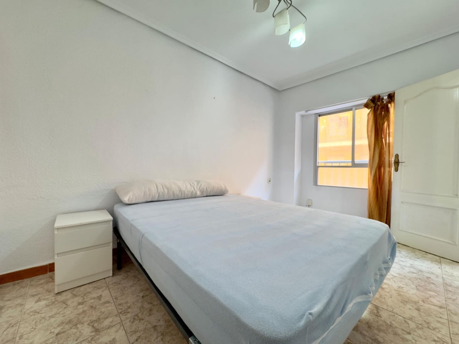 3 bedroom Flat for sale in Elche / Elx - € 108,000 (Ref: 9401154)