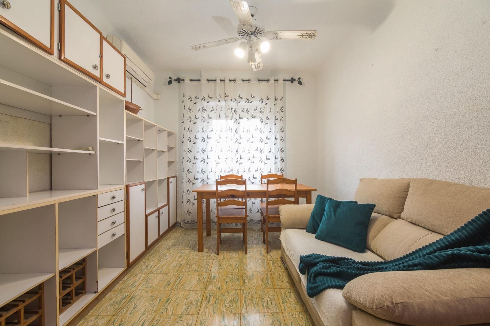 3 bedroom Flat for sale in Elche / Elx - € 89,000 (Ref: 9446429)