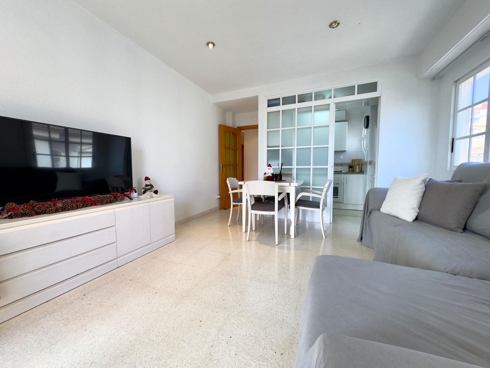 2 soveværelse Lejlighed til salg i Santa Pola med swimmingpool garage - € 198.000 (Ref: 9451084)