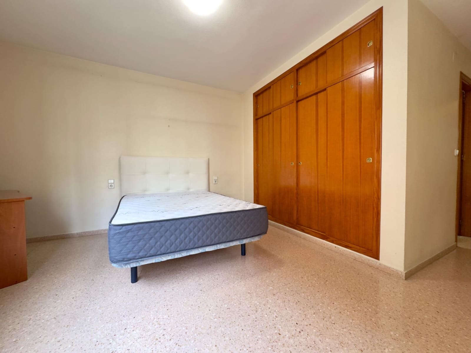 3 soverom Leilighet til leie i Elche / Elx - € 850 (Ref: 9456339)