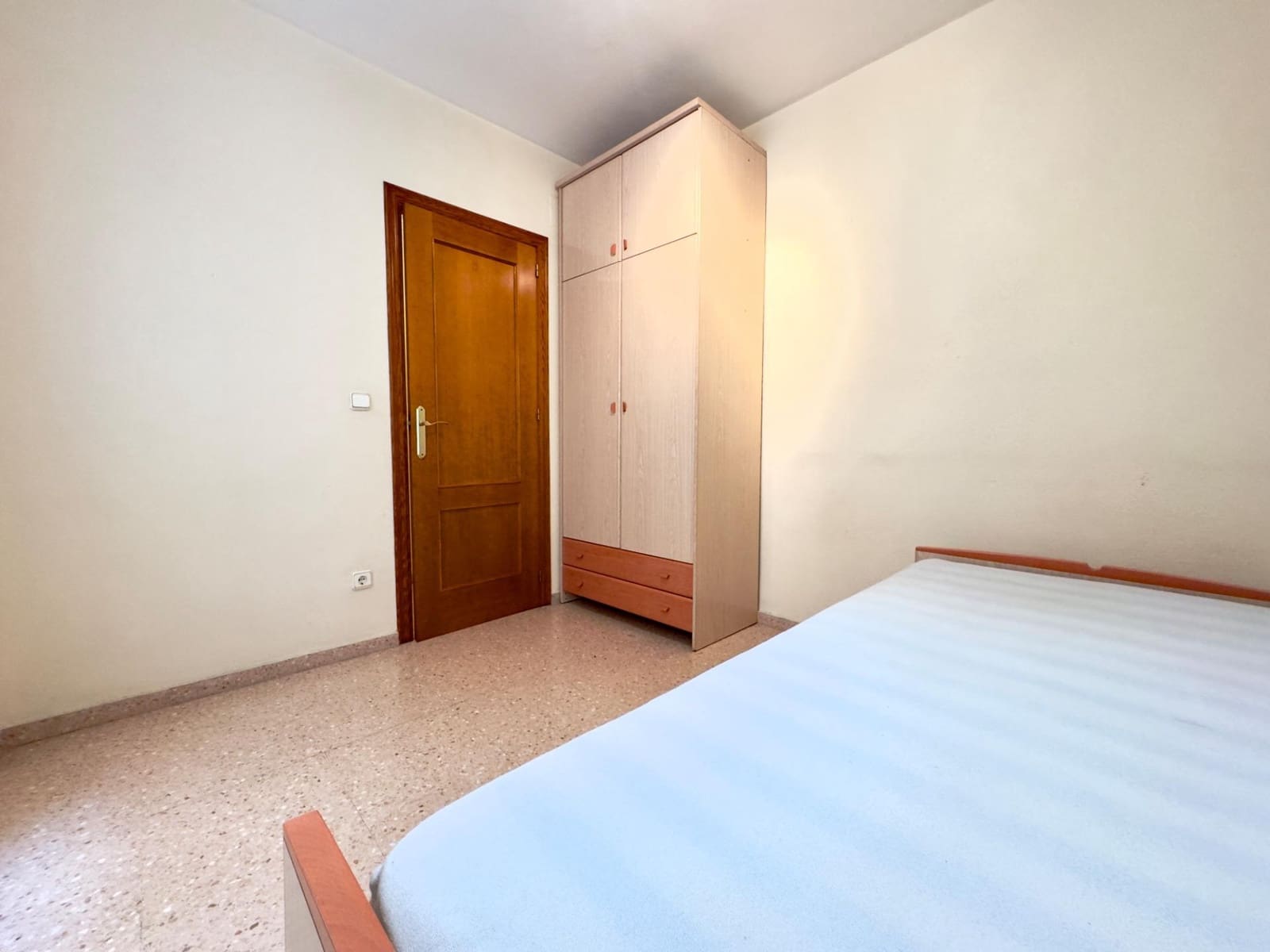 3 soverom Leilighet til leie i Elche / Elx - € 850 (Ref: 9456339)