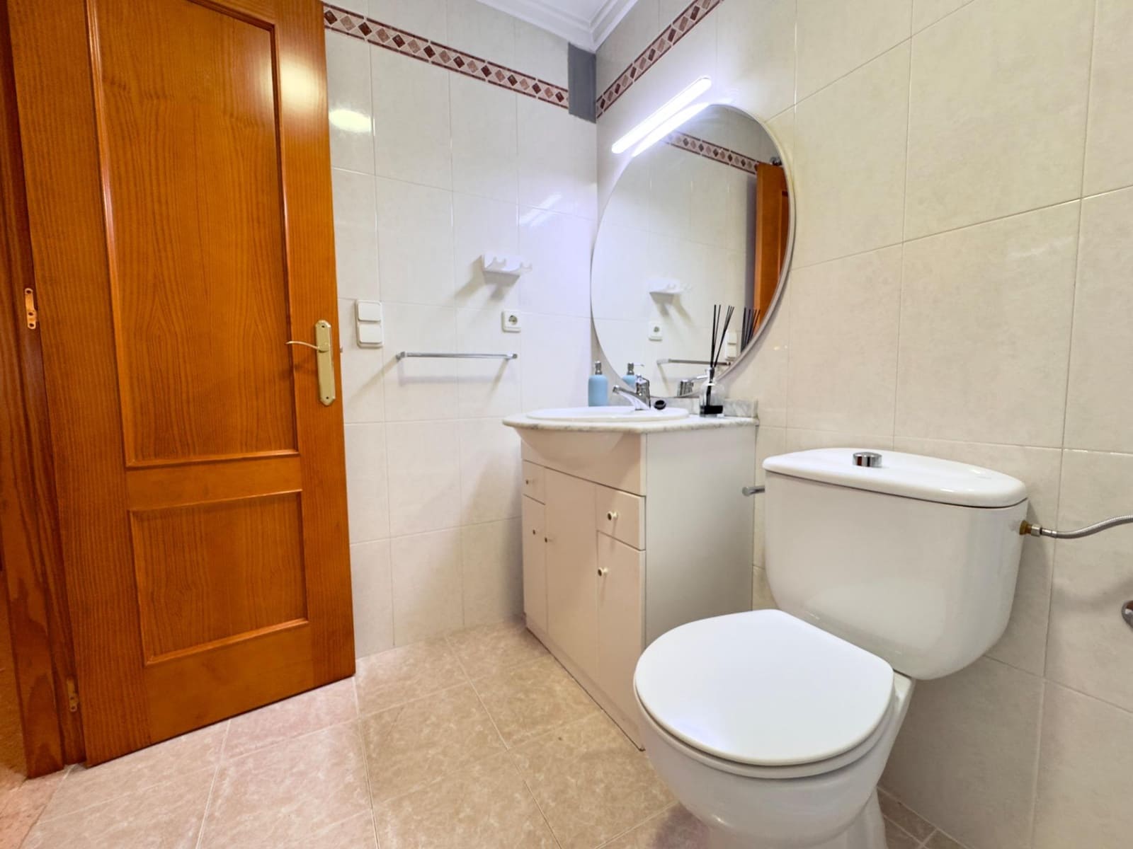 3 soverom Leilighet til leie i Elche / Elx - € 850 (Ref: 9456339)