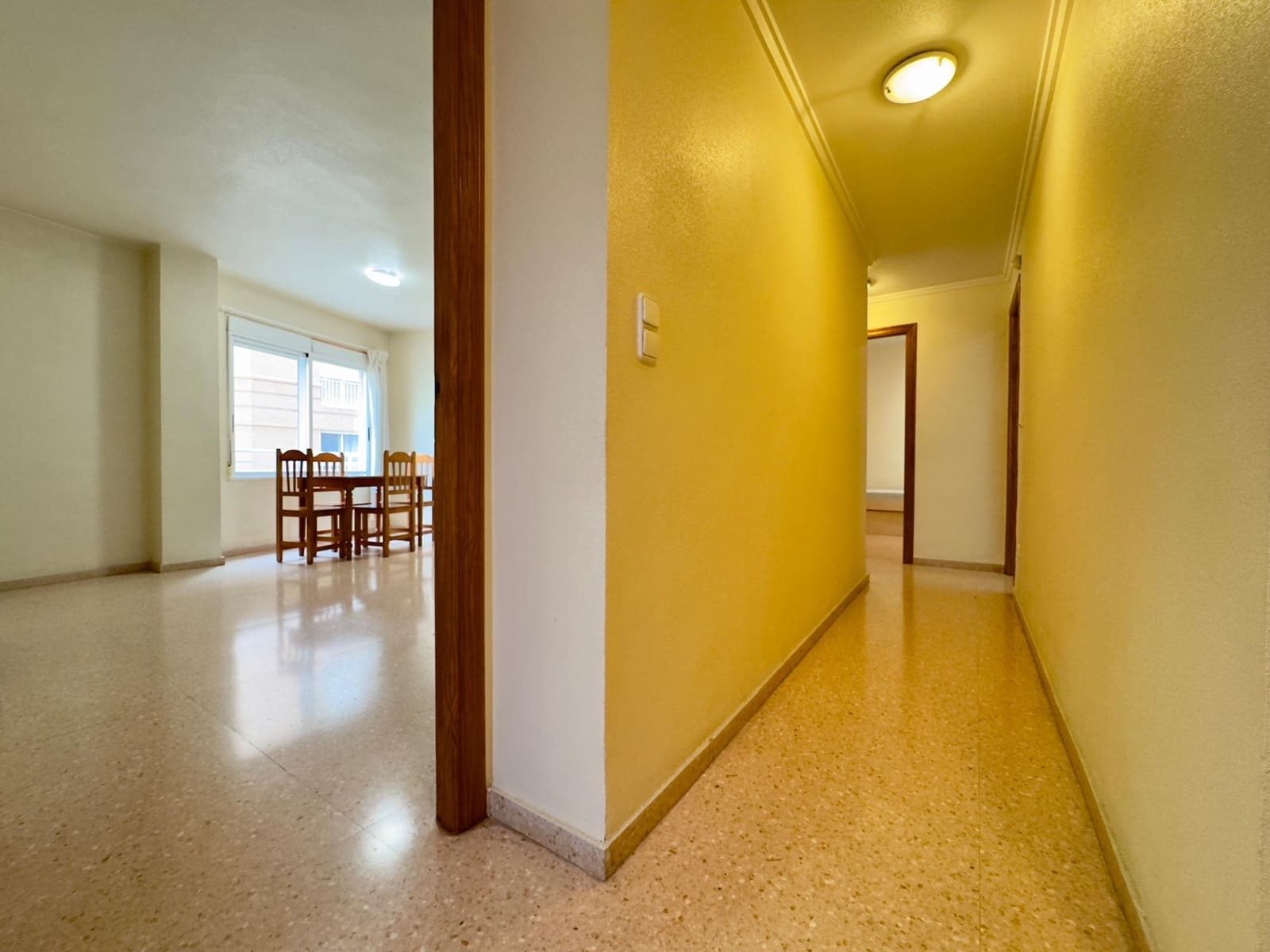 3 soverom Leilighet til leie i Elche / Elx - € 850 (Ref: 9456339)