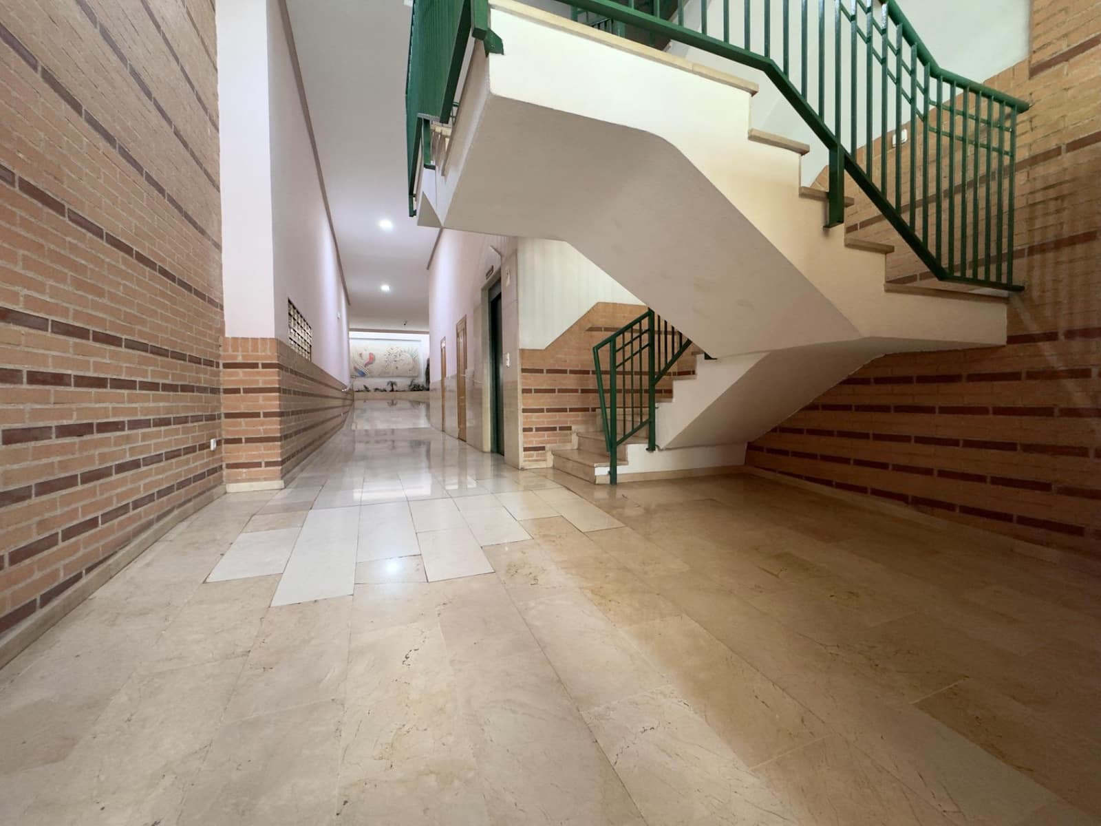 3 soverom Leilighet til leie i Elche / Elx - € 850 (Ref: 9456339)