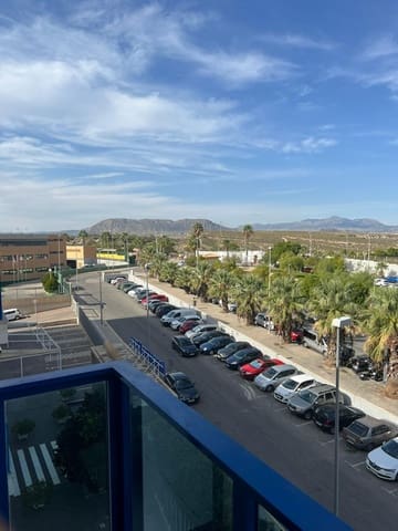 Apartamento de 2 habitaciones en Palmeral, Alicante / Alacant ciudad en venta con piscina garaje - 200.000 € (Ref: 9474250)