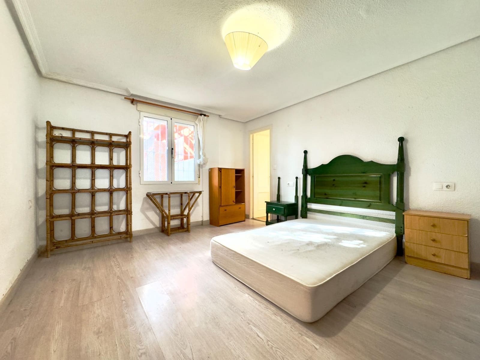 13 bedroom Villa for sale in Elche / Elx with pool - € 410,000 (Ref: 9502442)