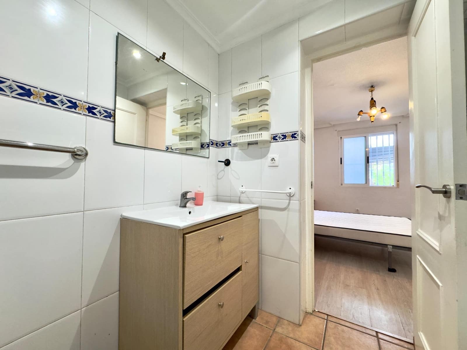 13 bedroom Villa for sale in Elche / Elx with pool - € 410,000 (Ref: 9502442)