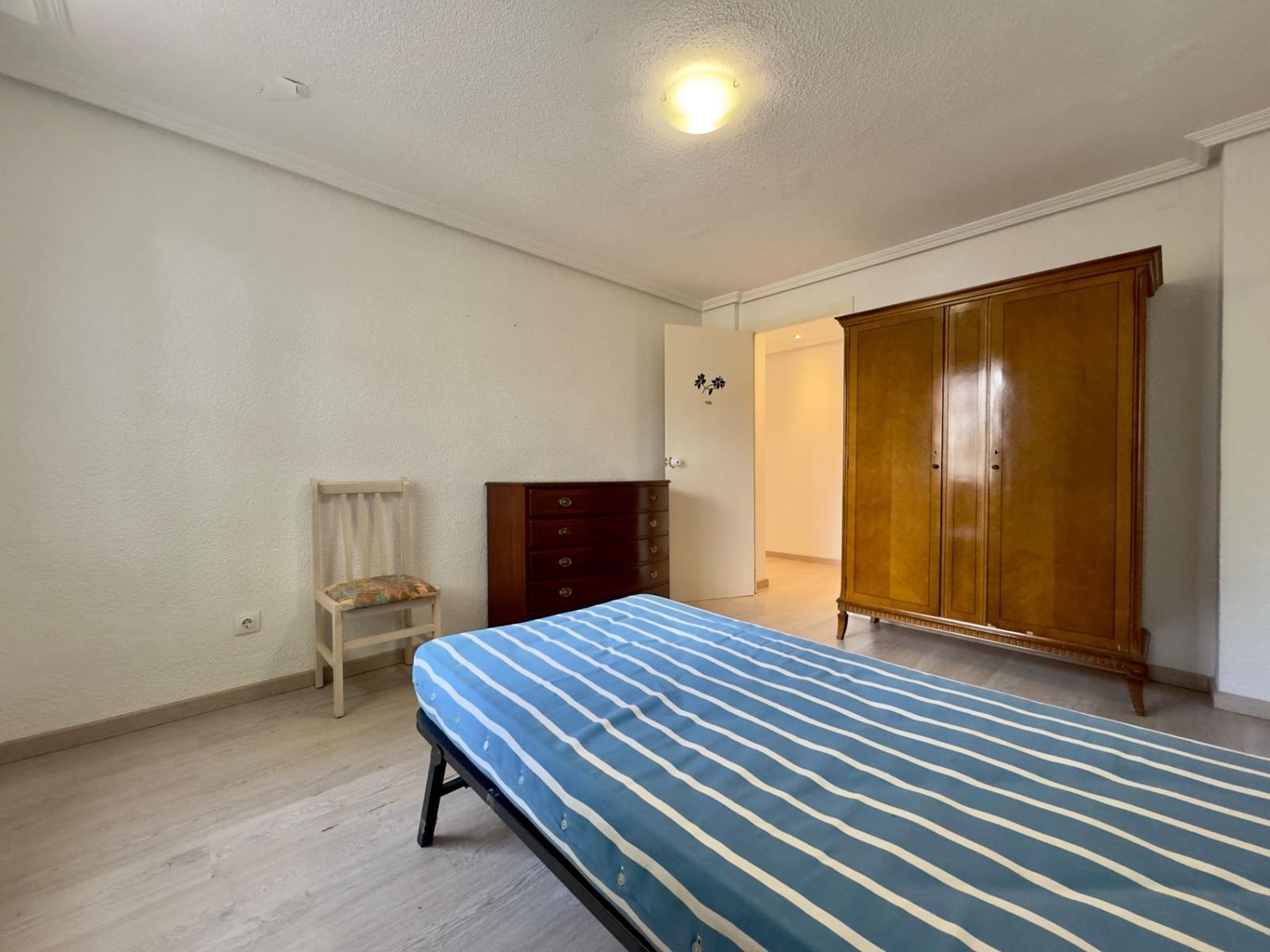 13 bedroom Villa for sale in Elche / Elx with pool - € 410,000 (Ref: 9502442)