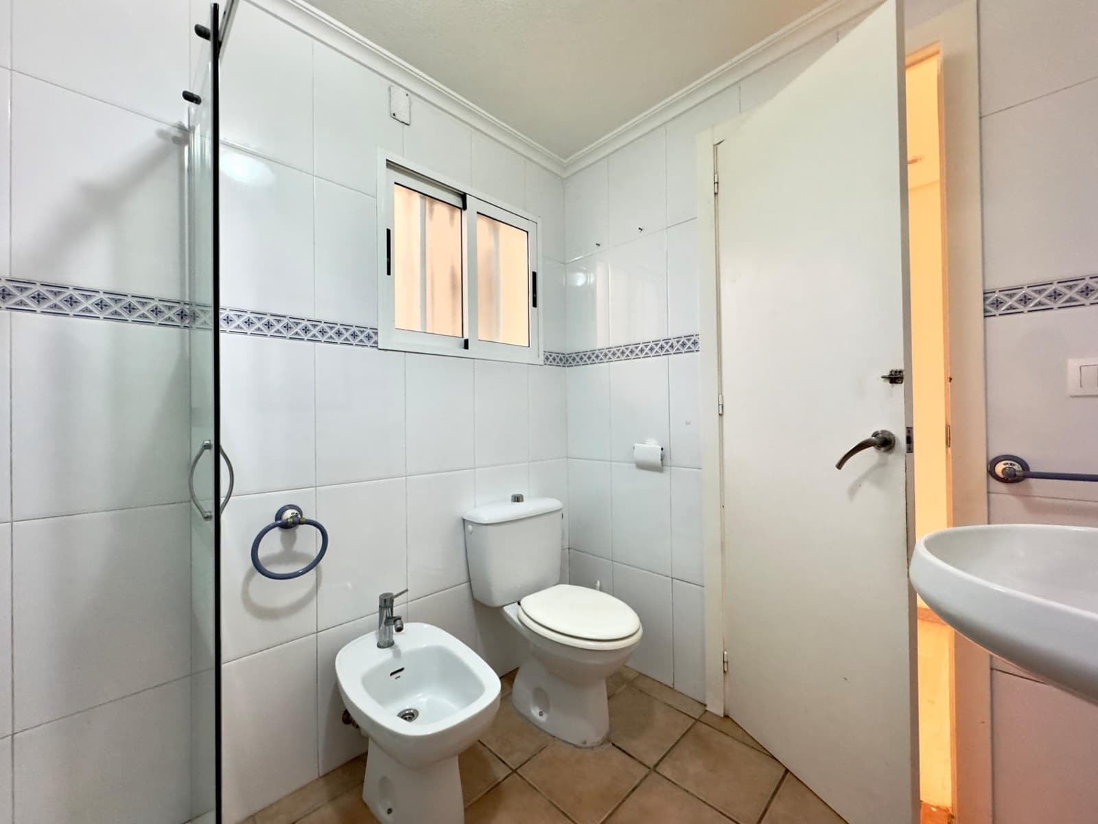 13 bedroom Villa for sale in Elche / Elx with pool - € 410,000 (Ref: 9502442)