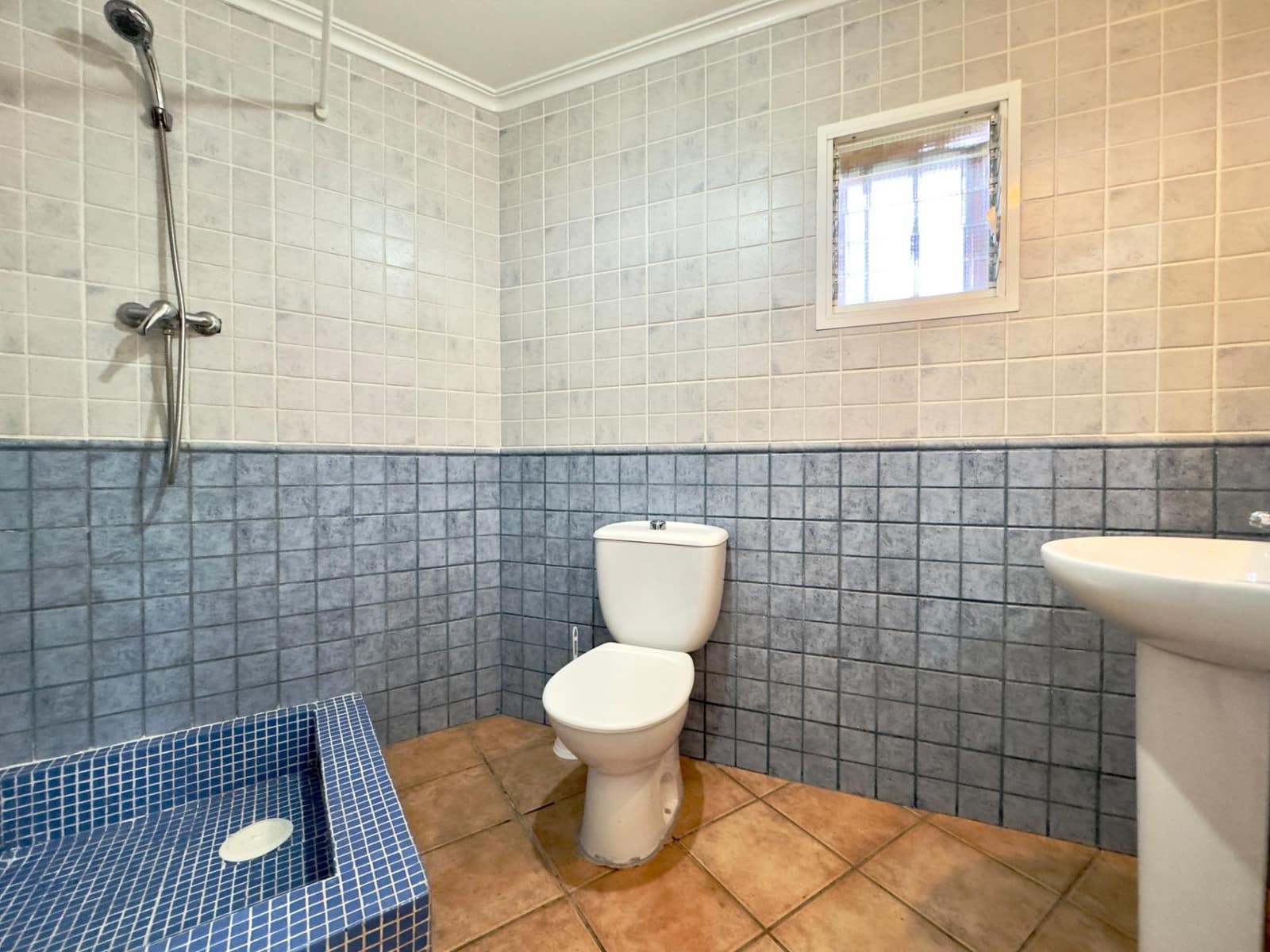 13 bedroom Villa for sale in Elche / Elx with pool - € 410,000 (Ref: 9502442)