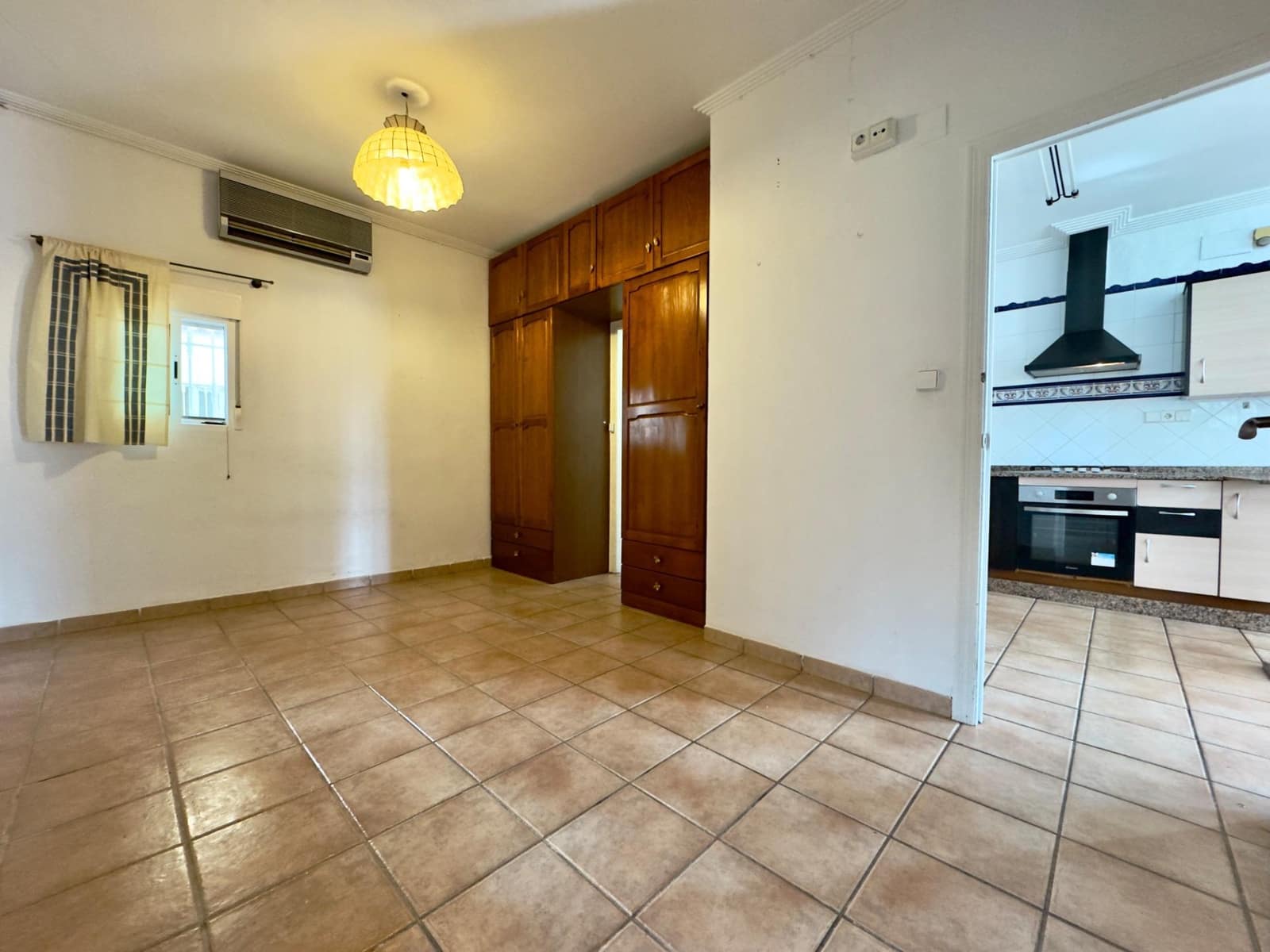 13 bedroom Villa for sale in Elche / Elx with pool - € 410,000 (Ref: 9502442)