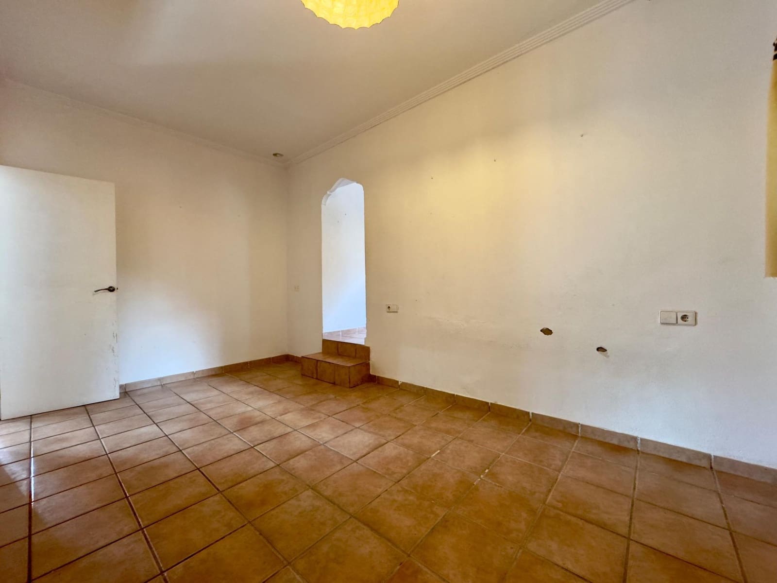 13 bedroom Villa for sale in Elche / Elx with pool - € 410,000 (Ref: 9502442)