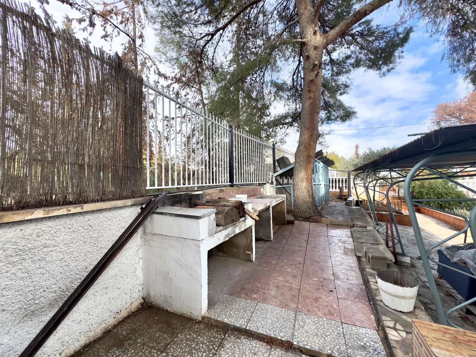 13 bedroom Villa for sale in Elche / Elx with pool - € 410,000 (Ref: 9502442)