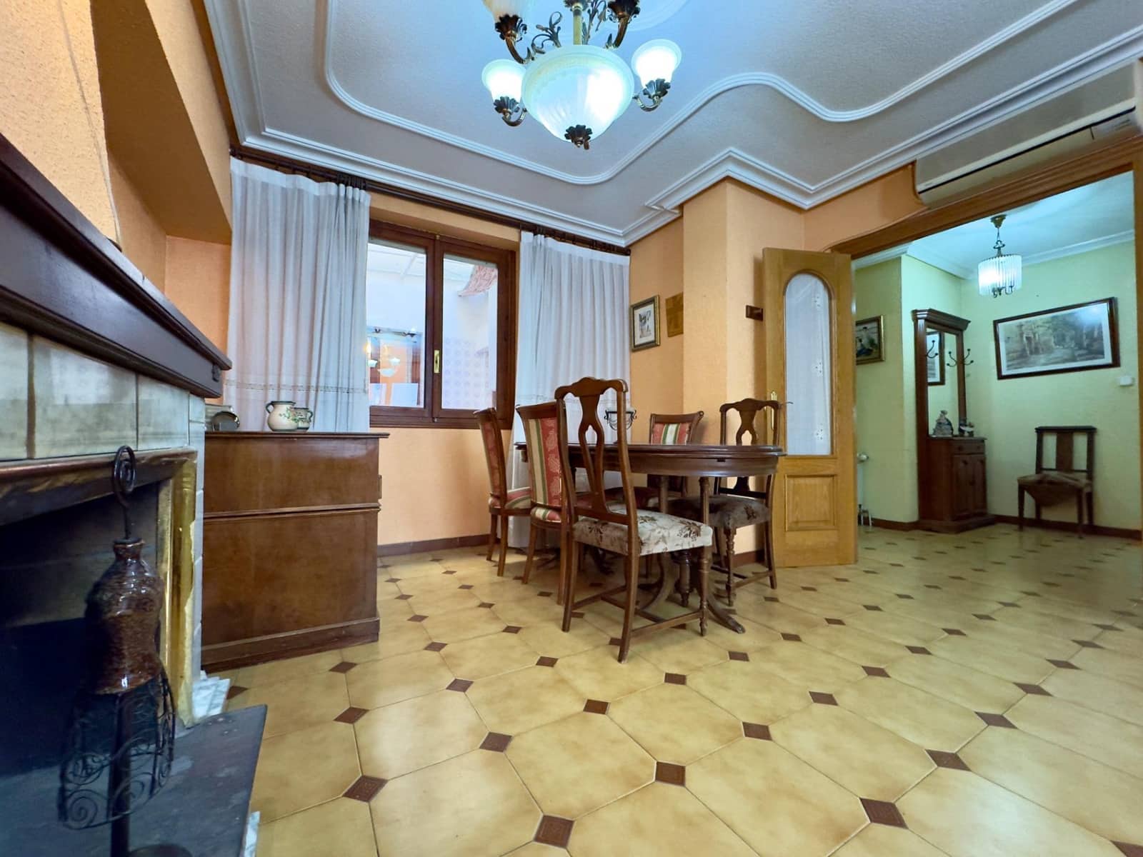 4 bedroom Apartment for sale in Aspe with garage - € 139,900 (Ref: 9524384)