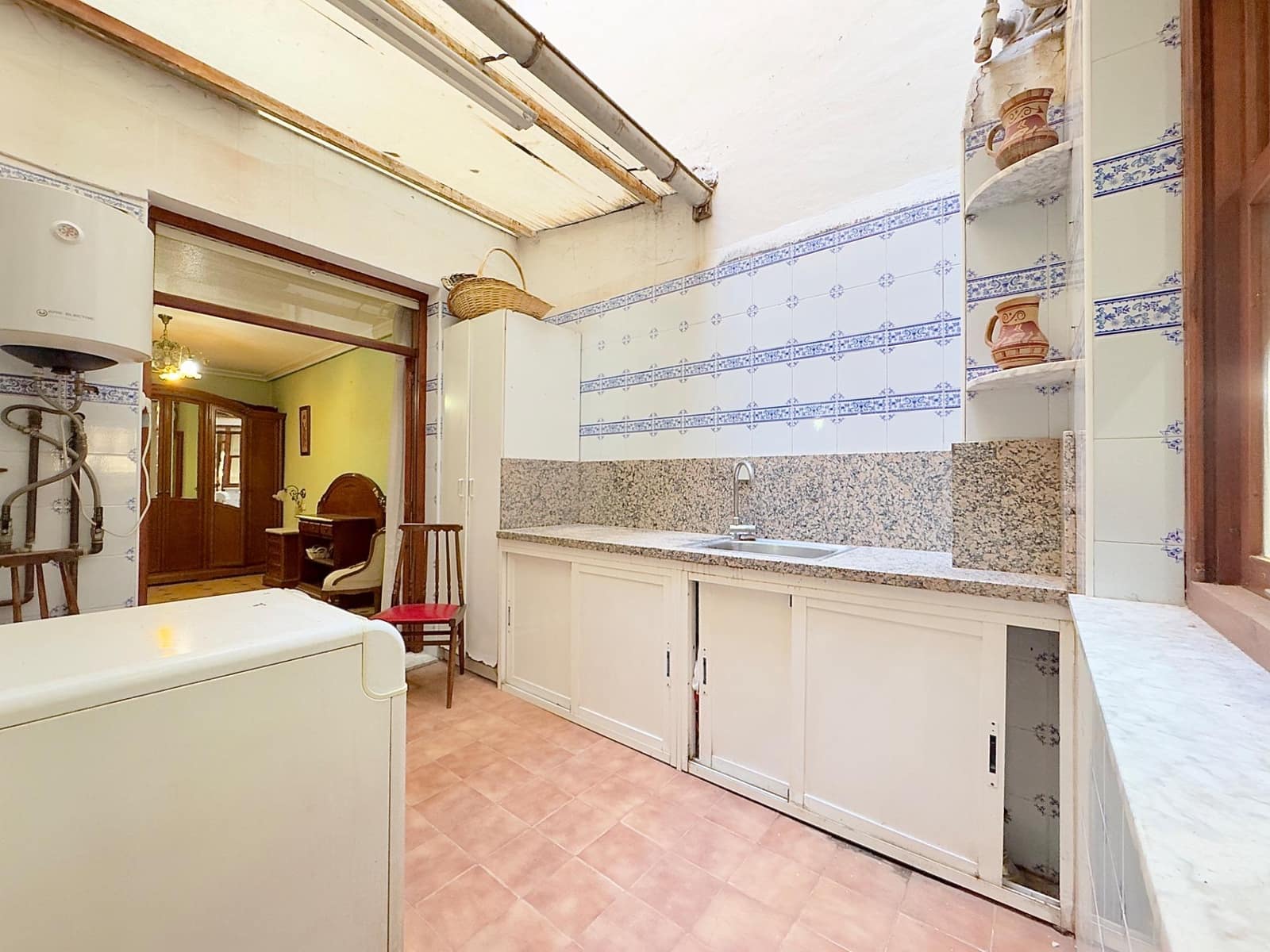 4 bedroom Apartment for sale in Aspe with garage - € 139,900 (Ref: 9524384)