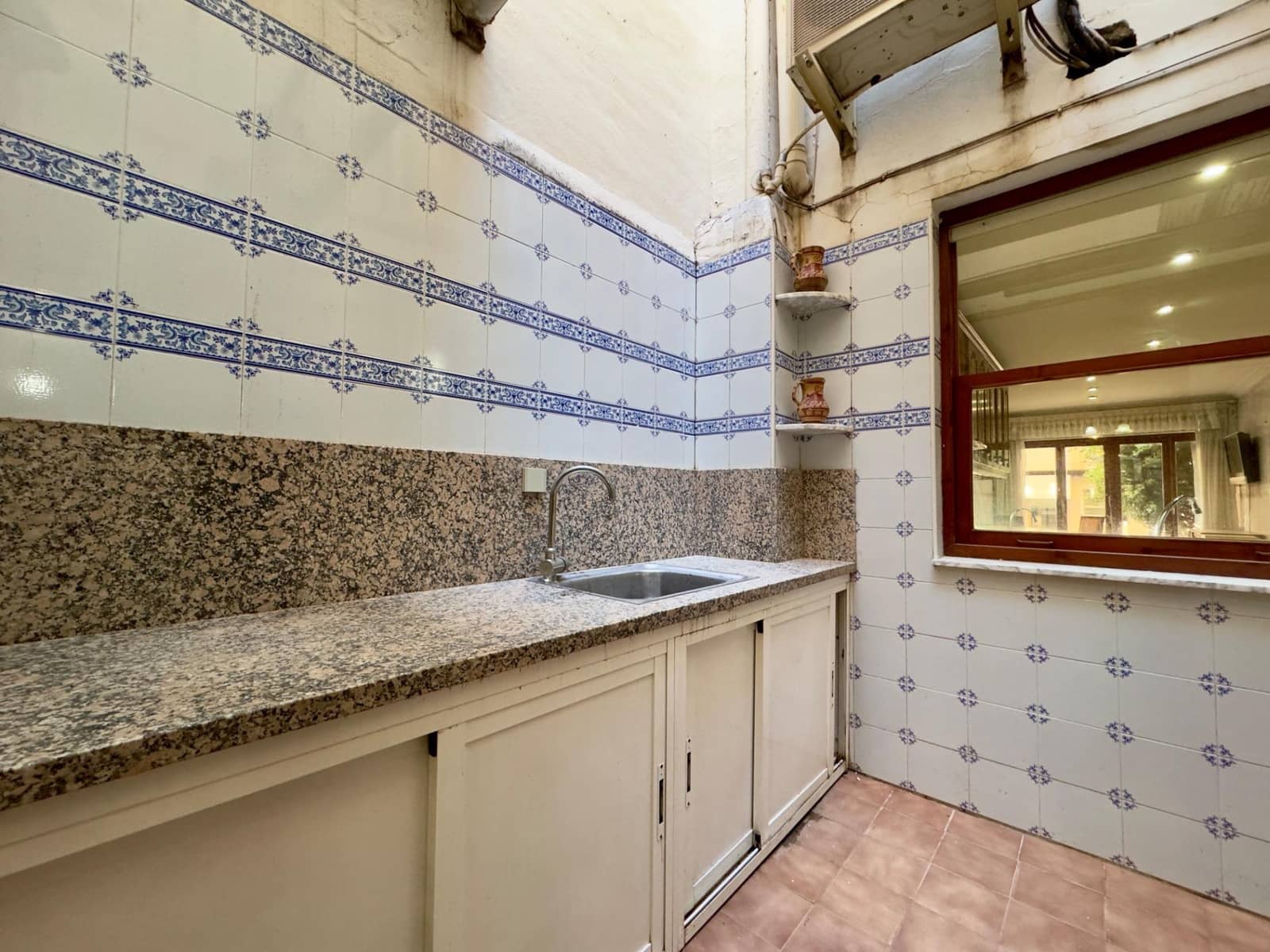 4 bedroom Apartment for sale in Aspe with garage - € 139,900 (Ref: 9524384)