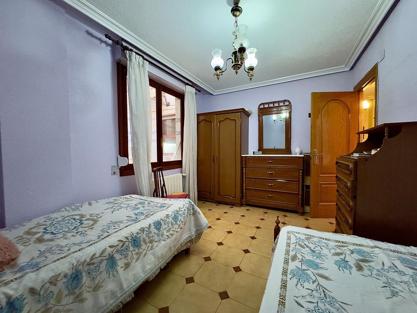 4 bedroom Apartment for sale in Aspe with garage - € 139,900 (Ref: 9524384)