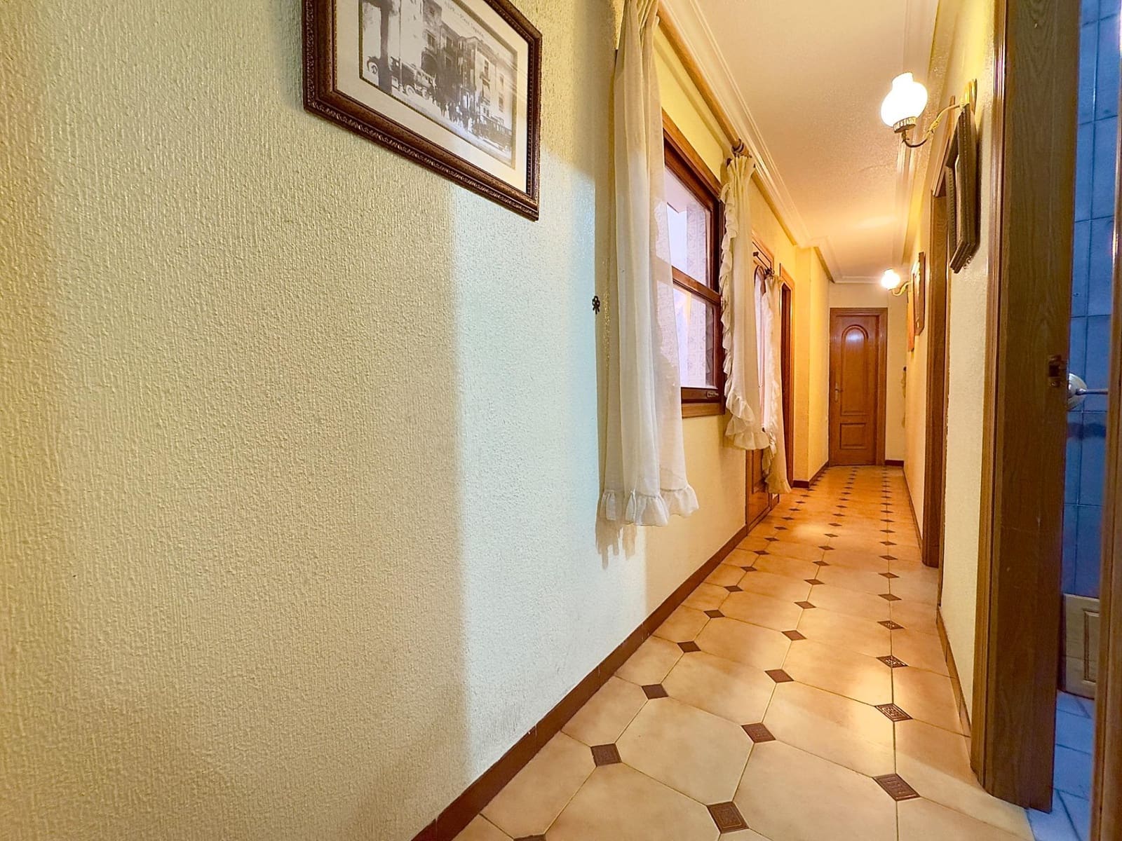 4 bedroom Apartment for sale in Aspe with garage - € 139,900 (Ref: 9524384)