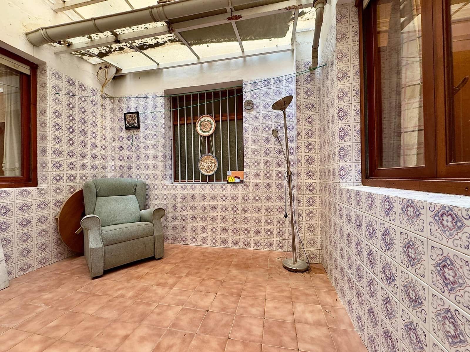 4 bedroom Apartment for sale in Aspe with garage - € 139,900 (Ref: 9524384)