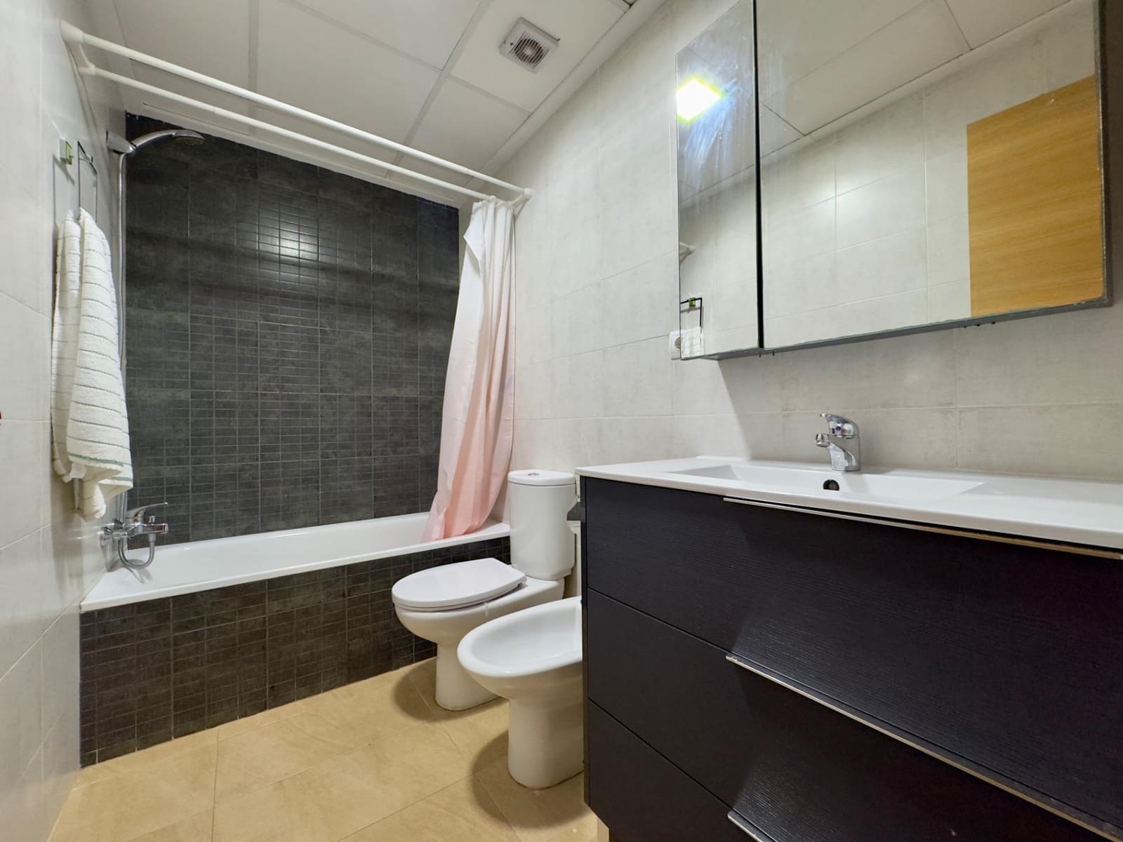 3 soveværelse Lejlighed til salg i Elche / Elx med garage - € 179.000 (Ref: 9551623)