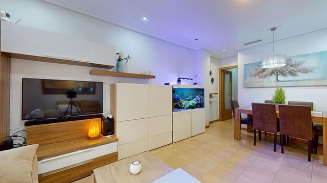 Piso de 3 habitaciones en Elche / Elx en venta con garaje - 179.000 € (Ref: 9551623)