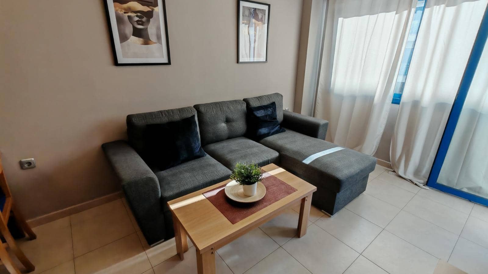 Apartamento de 1 habitación en Alicante / Alacant ciudad en venta con piscina garaje - 144.900 € (Ref: 9574692)