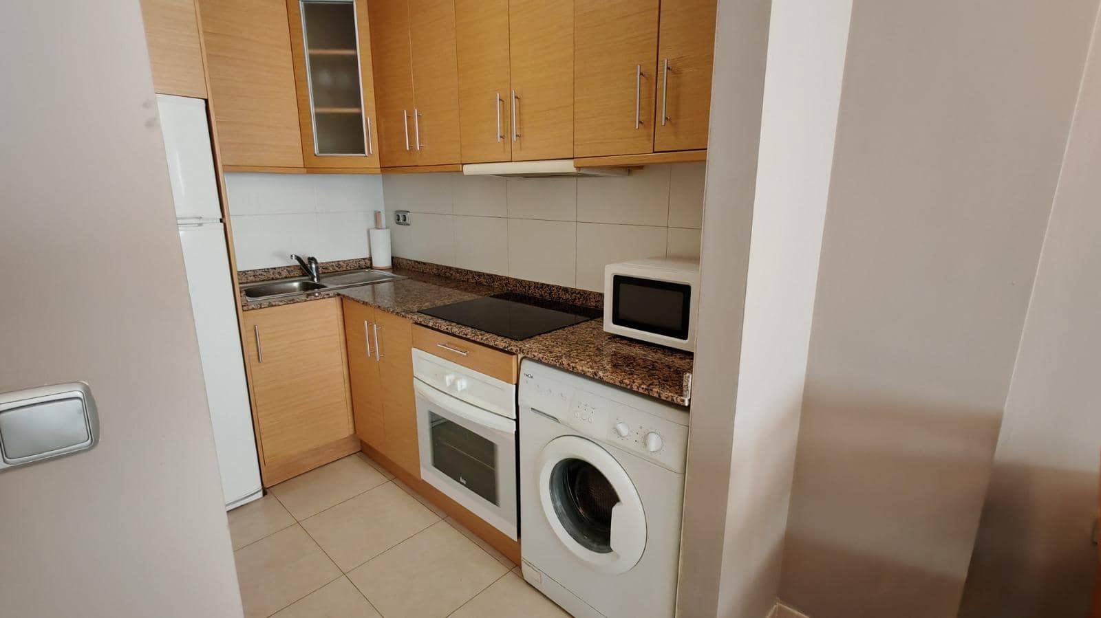 Apartamento de 1 habitación en Alicante / Alacant ciudad en venta con piscina garaje - 144.900 € (Ref: 9574692)