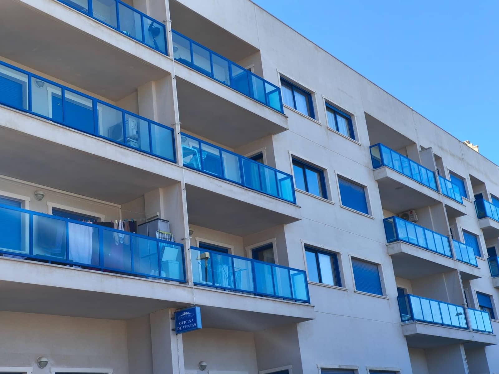 Apartamento de 1 habitación en Alicante / Alacant ciudad en venta con piscina garaje - 144.900 € (Ref: 9574692)