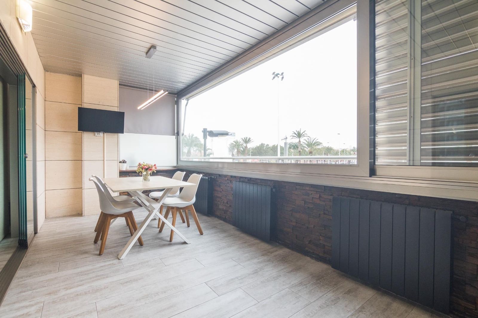 2 slaapkamer Flat te huur in Elche / Elx met zwembad - € 1.200 (Ref: 9583000)