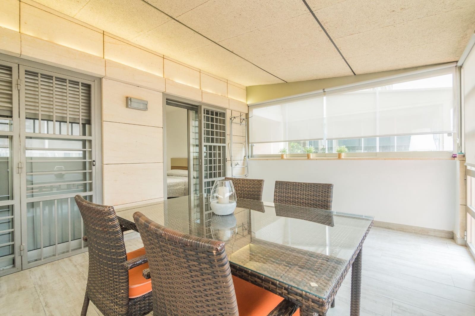 2 slaapkamer Flat te huur in Elche / Elx met zwembad - € 1.200 (Ref: 9583000)