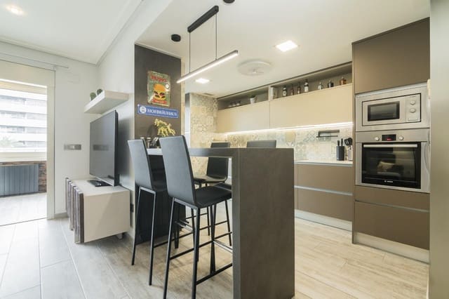 2 bedroom Flat for rent in Elche / Elx with pool - € 1,200 (Ref: 9583000)