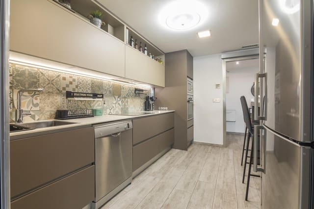 2 bedroom Flat for rent in Elche / Elx with pool - € 1,200 (Ref: 9583000)