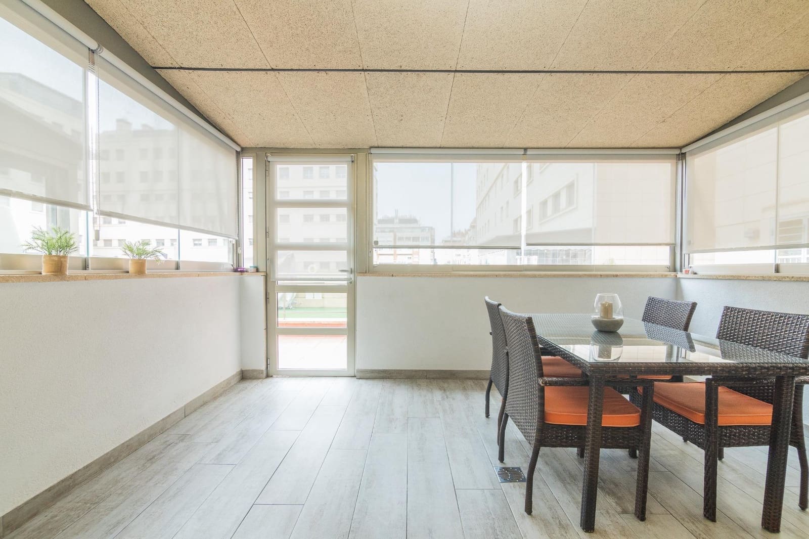 2 bedroom Flat for rent in Elche / Elx with pool - € 1,200 (Ref: 9583000)