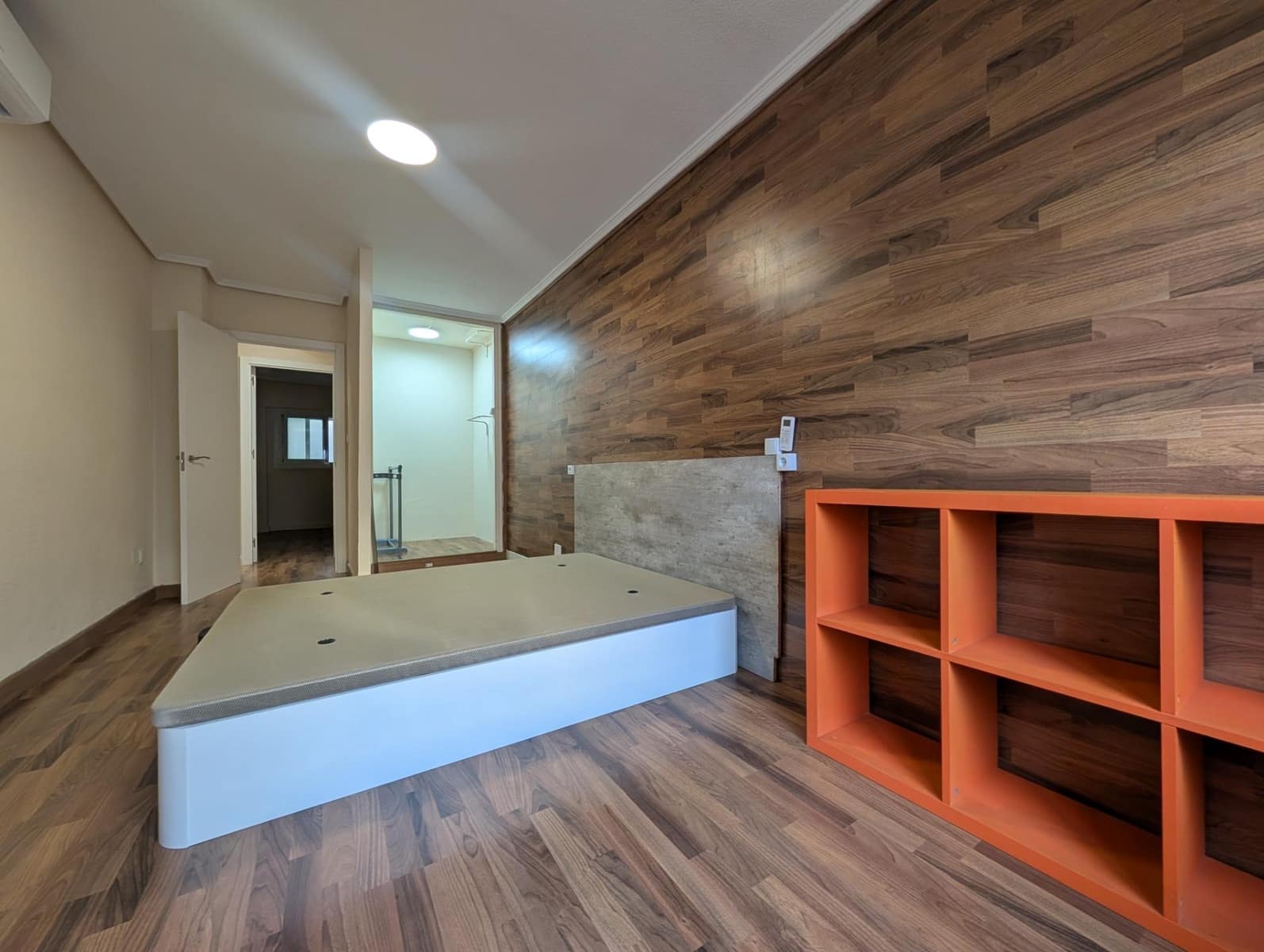 3 slaapkamer Flat te huur in Elche / Elx met garage - € 900 (Ref: 9586586)