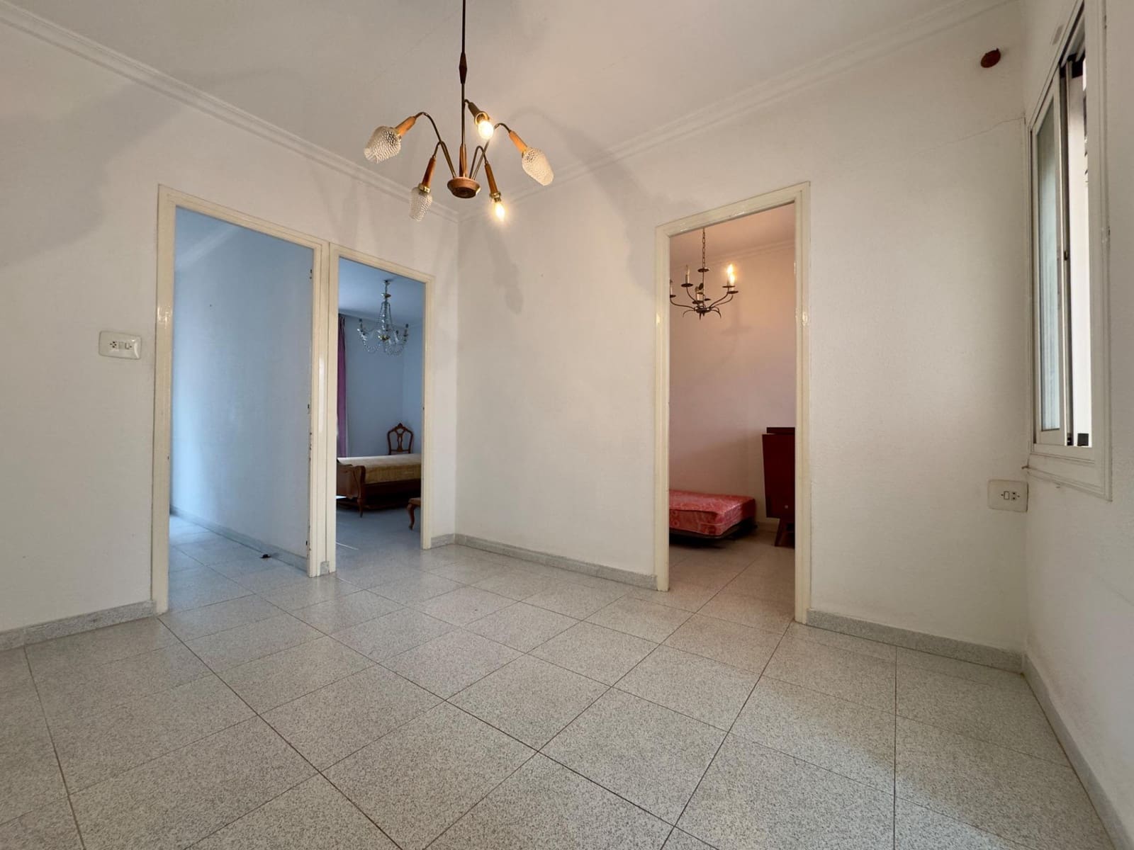 3 Zimmer Wohnung zu verkaufen in Elche / Elx - 105.000 € (Ref: 9596232)