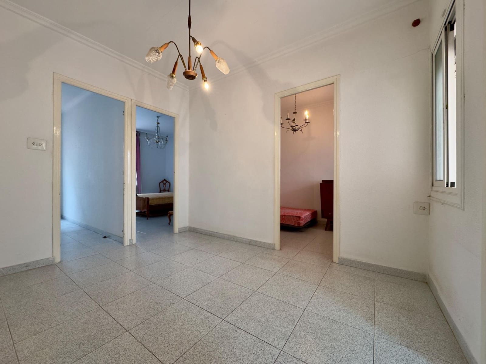3 Zimmer Wohnung zu verkaufen in Elche / Elx - 105.000 € (Ref: 9596232)