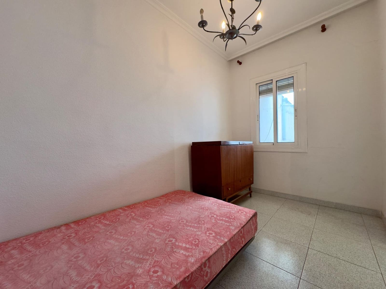 3 Zimmer Wohnung zu verkaufen in Elche / Elx - 105.000 € (Ref: 9596232)