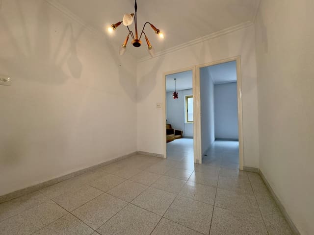 3 camera da letto Appartamento in vendita in Elche / Elx - 105.000 € (Rif: 9596232)