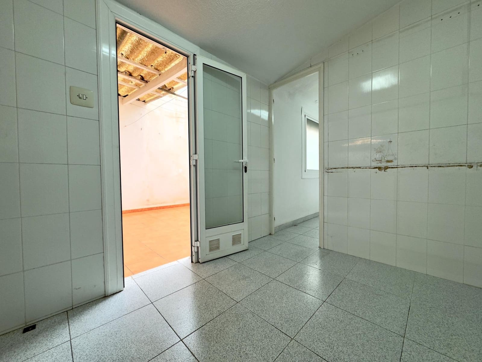 3 Zimmer Wohnung zu verkaufen in Elche / Elx - 105.000 € (Ref: 9596232)