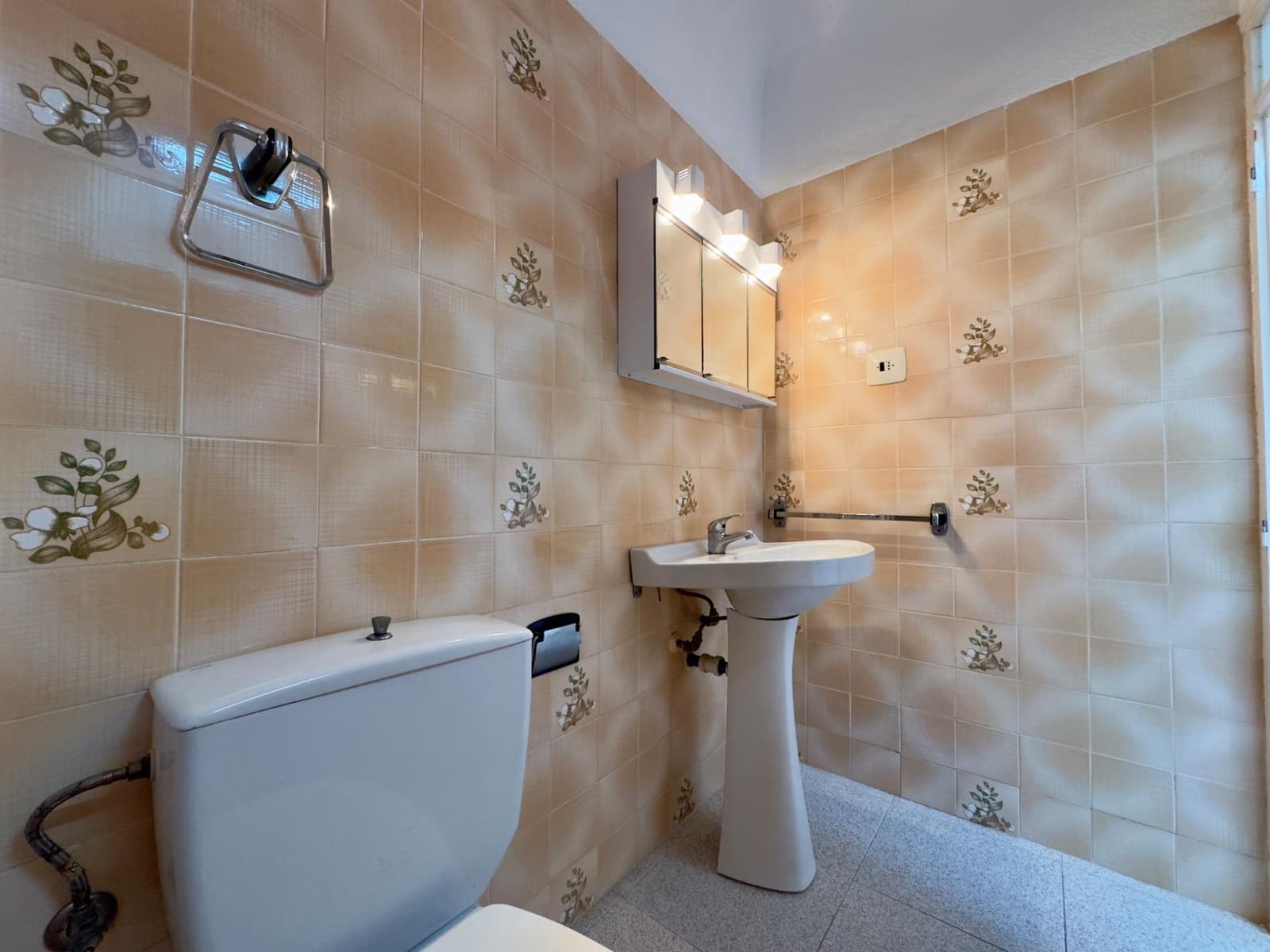 3 Zimmer Wohnung zu verkaufen in Elche / Elx - 105.000 € (Ref: 9596232)