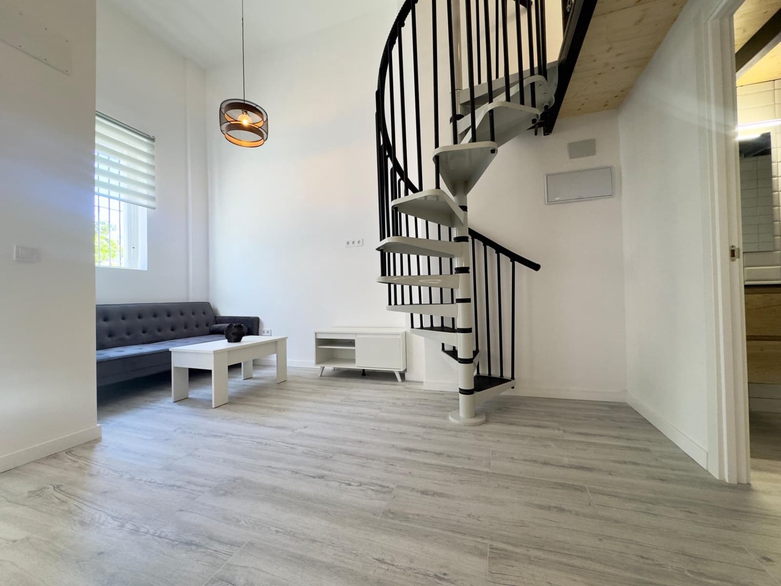 1 soveværelse Studio til leje i Elche / Elx - € 690 (Ref: 9630072)