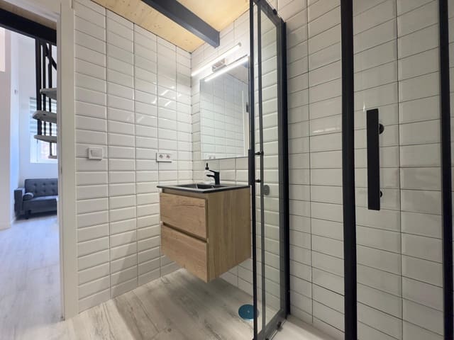 1 soveværelse Studio til leje i Elche / Elx - € 690 (Ref: 9630072)