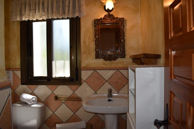 3 sovrum Finca/Hus på landet att hyra i Cómpeta med pool - 1 350 € (Ref: 6317378)