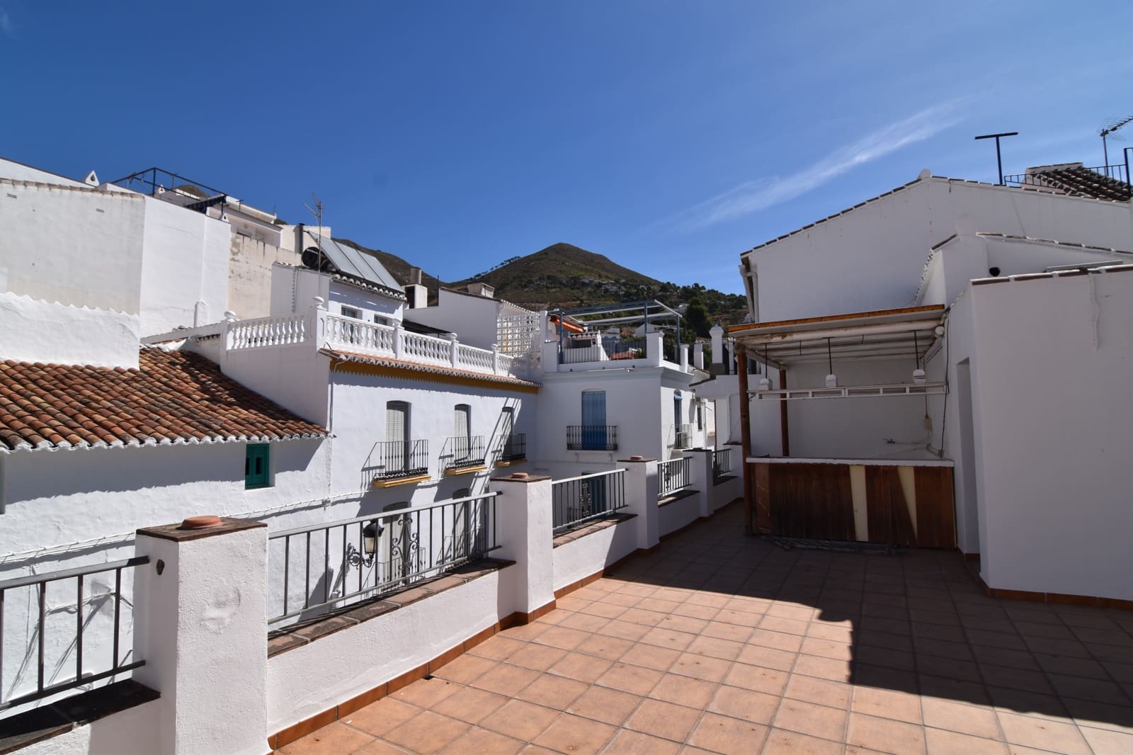 Restaurant/Bar for rent in Competa - € 2,900 (Ref: 6341508)