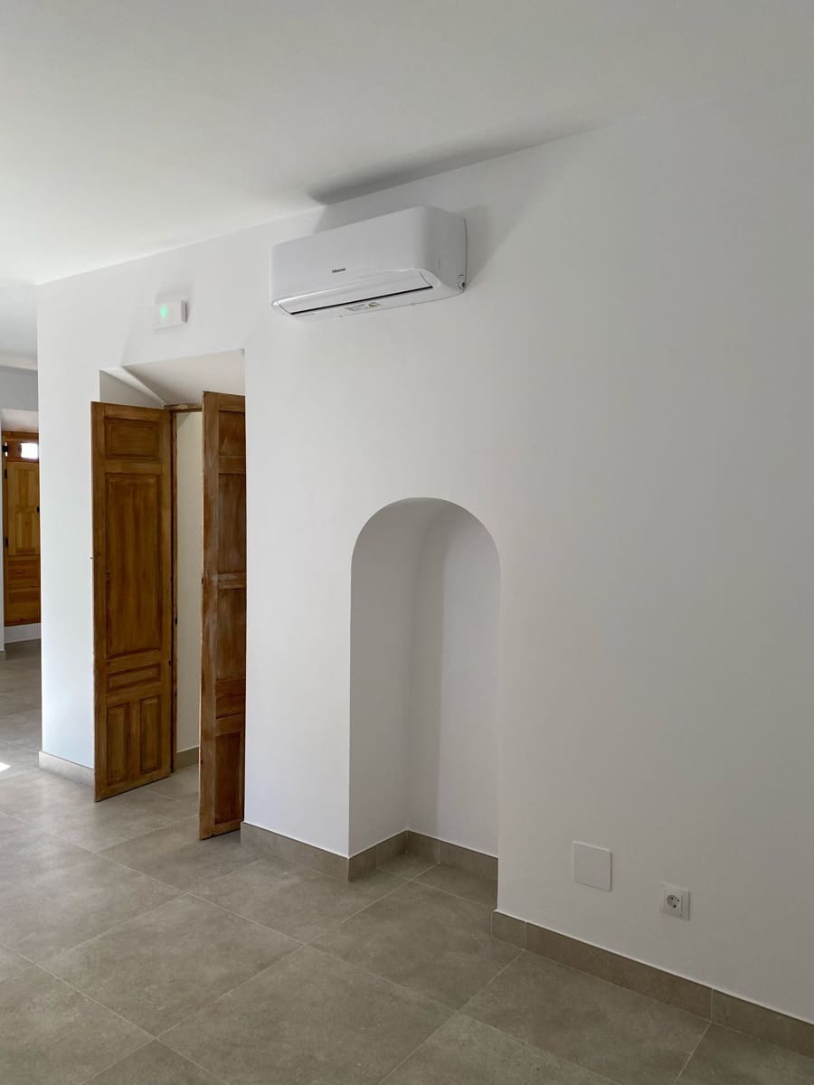 Ravintola/baari vuokrattavana paikassa Competa - 3 000 € (Ref: 6341508)