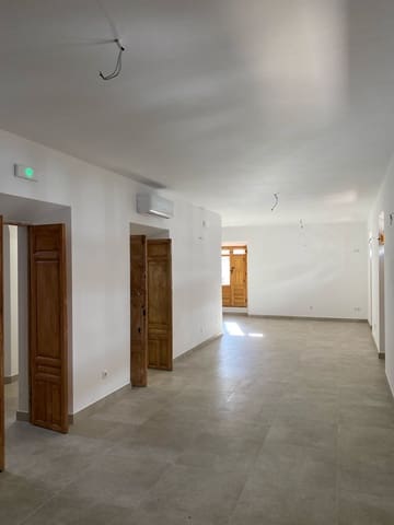 Ravintola/baari vuokrattavana paikassa Cómpeta - 3 000 € (Ref: 6341508)