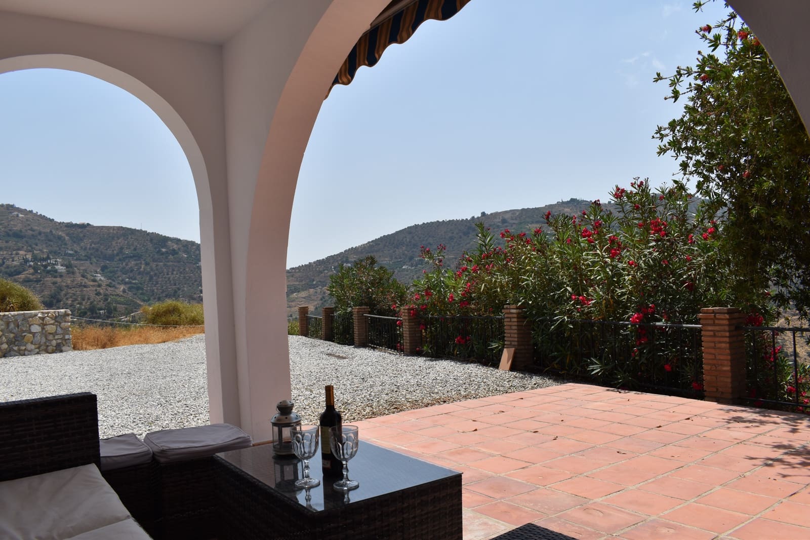 3 slaapkamer Finca/Landhuis voor vakantieverhuur in Competa met zwembad - € 575 (Ref: 7238278)