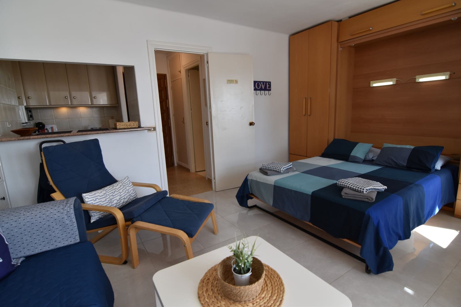 1 soverom Strandleiligheter til salgs i Torrox-Costa med svømmebasseng - € 400 (Ref: 9177513)