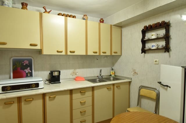 4 sovrum Hus att hyra i Cómpeta - 550 € (Ref: 9215748)