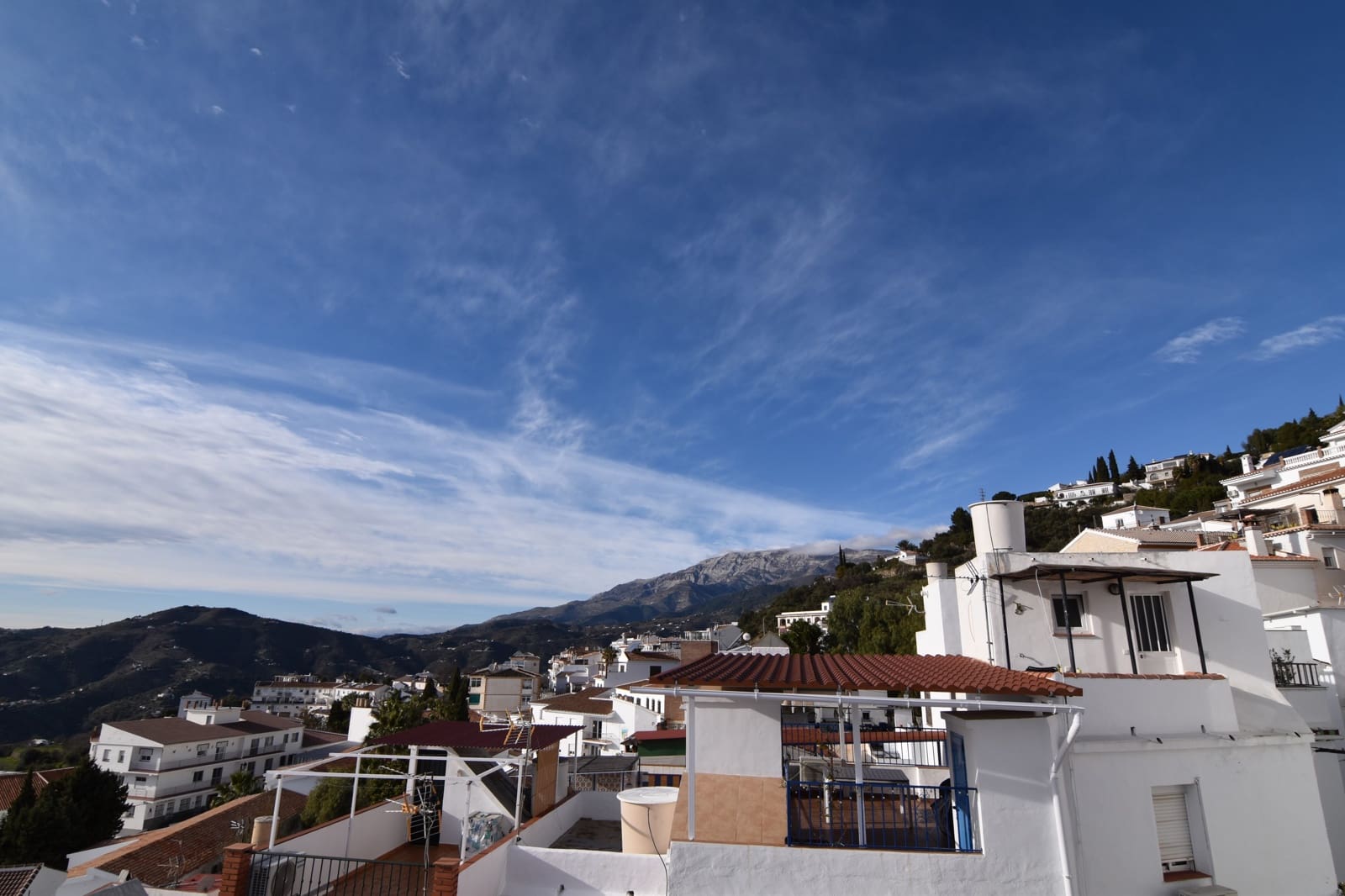 1 bedroom Townhouse for rent in Competa - € 700 (Ref: 9524576)